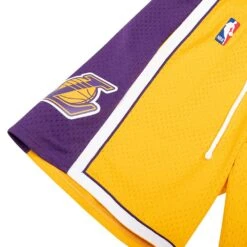 09 LA Lakers Swingman Short | Gold 10 09 LA Lakers Swingman Short | Gold -Daily Fashion 09 la lakers swingman shorts gold 240820