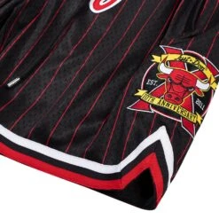 10th Anniversary Bulls Short -Daily Fashion 10th anniversary bulls short 945862