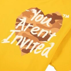 Camo Heart Oversized Tee | Gold 8 Camo Heart Oversized Tee | Gold -Daily Fashion camo heart oversized tee gold 710494