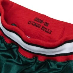 Chi. Bulls 08/09 Green Week Auth. Shorts -Daily Fashion chi bulls 0809 green week auth shorts 103416