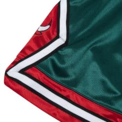 Chi. Bulls 08/09 Green Week Auth. Shorts -Daily Fashion chi bulls 0809 green week auth shorts 906275