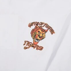 Fighting Tiger Tee | White 9 Fighting Tiger Tee | White -Daily Fashion fighting tiger tee white 859194