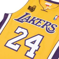 Kobe Bryant 2009/10 LA Lakers Jersey -Daily Fashion kobe bryant 200910 la lakers jersey 420580