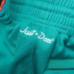 LA Lakers 1995 Rookie Shorts -Daily Fashion la lakers 1995 rookie shorts 285244