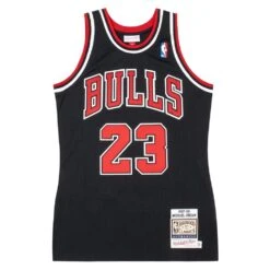 Michael Jordan 97/98 Auth Chicago Bulls Jersey | Black
