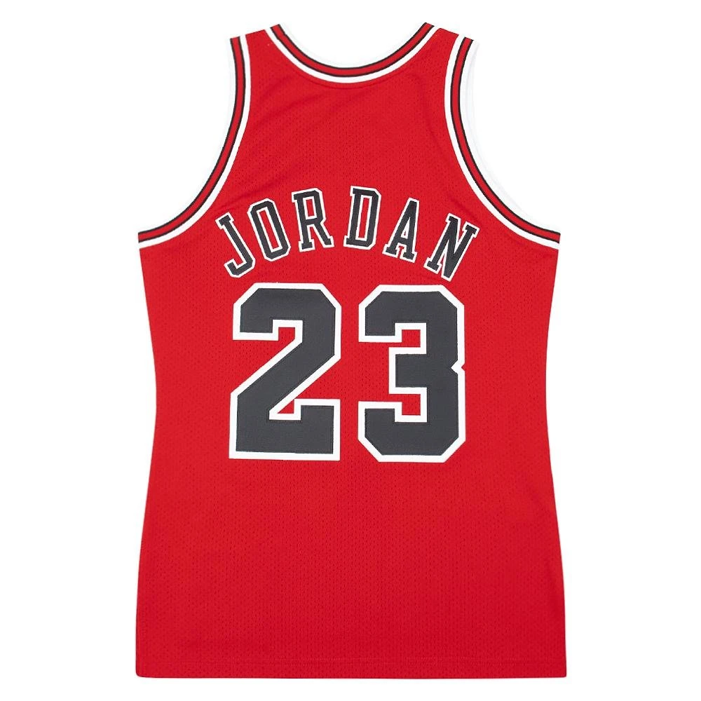 Michael Jordan 97/98 Auth Chicago Bulls Jersey | Red 4 Michael Jordan 97/98 Auth Chicago Bulls Jersey | Red - Image 2